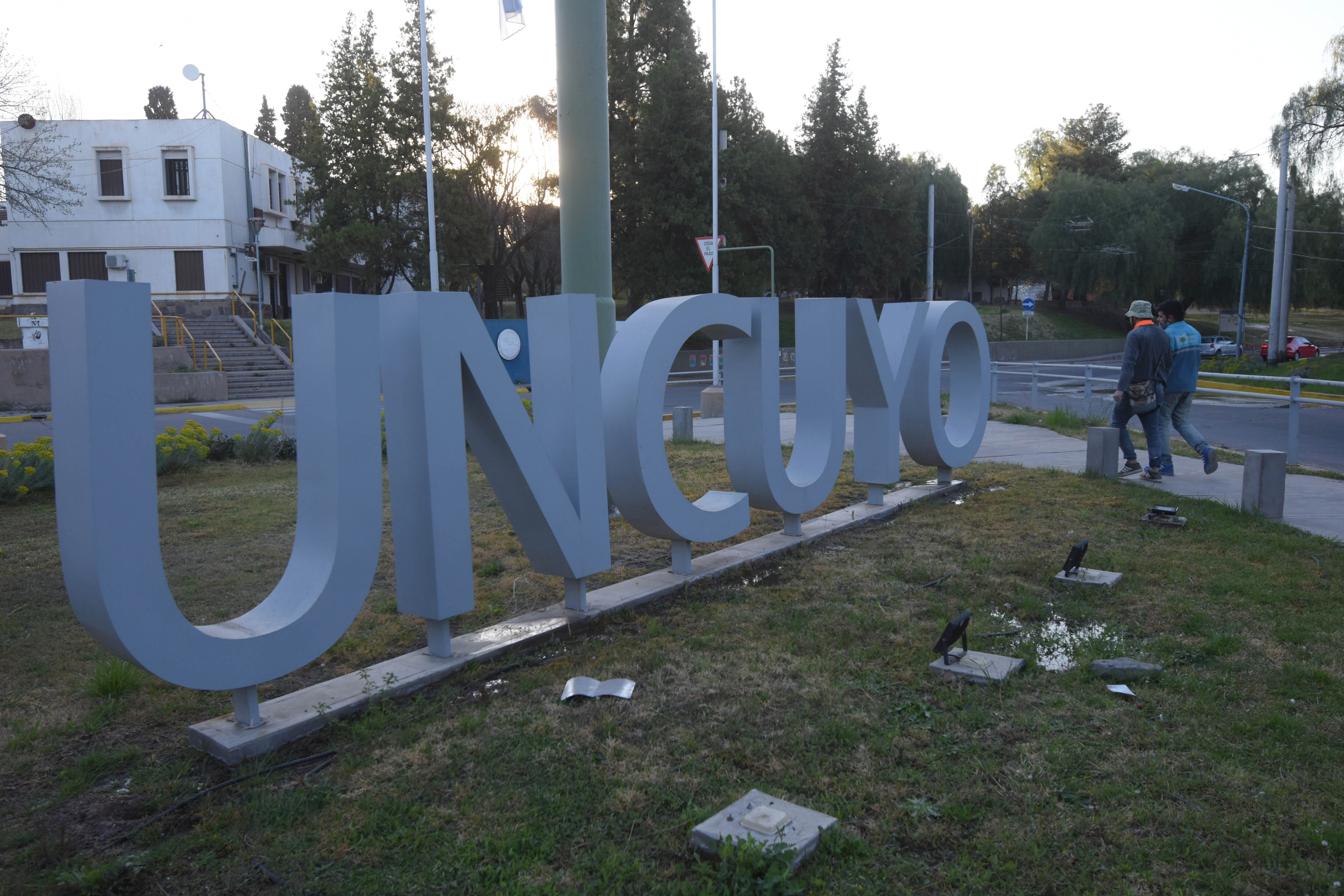 En la UNCuyo aguardan el "ok" de su propuesta de protocolo presentada a la Provincia. Foto: José Gutiérrez / Los Andes.