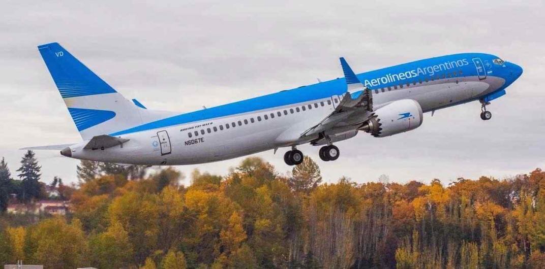 Aerolíneas Argentinas canceló 59 vuelos - Clarín