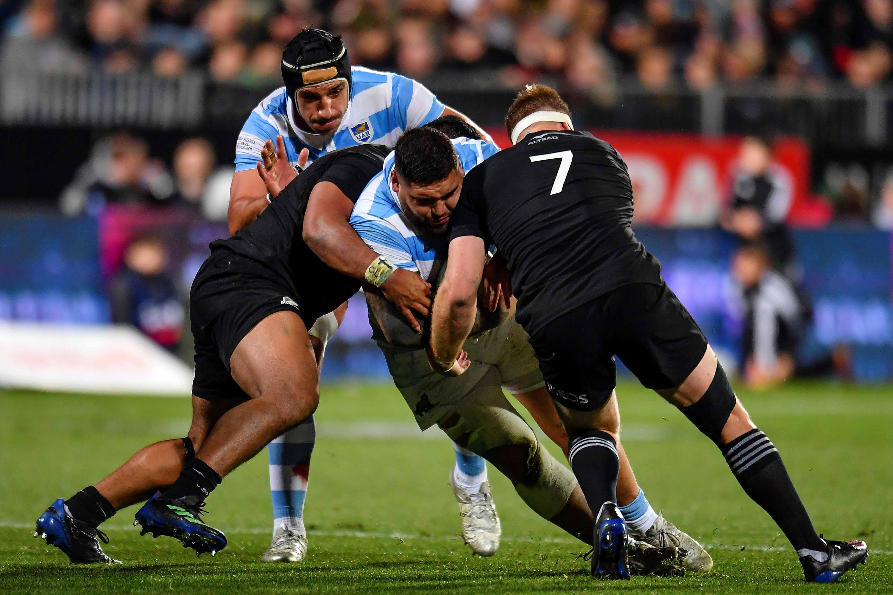 Los Pumas, superados por los All Blacks.