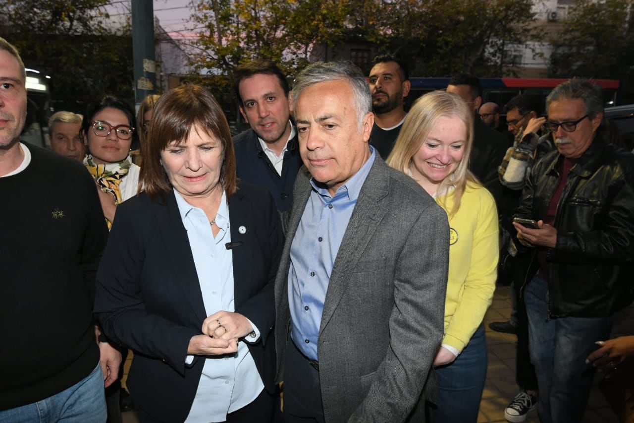 Patricia Bullrich, Alfredo Cornejo y Hebe Casado. Ignacio Blanco / Los Andes