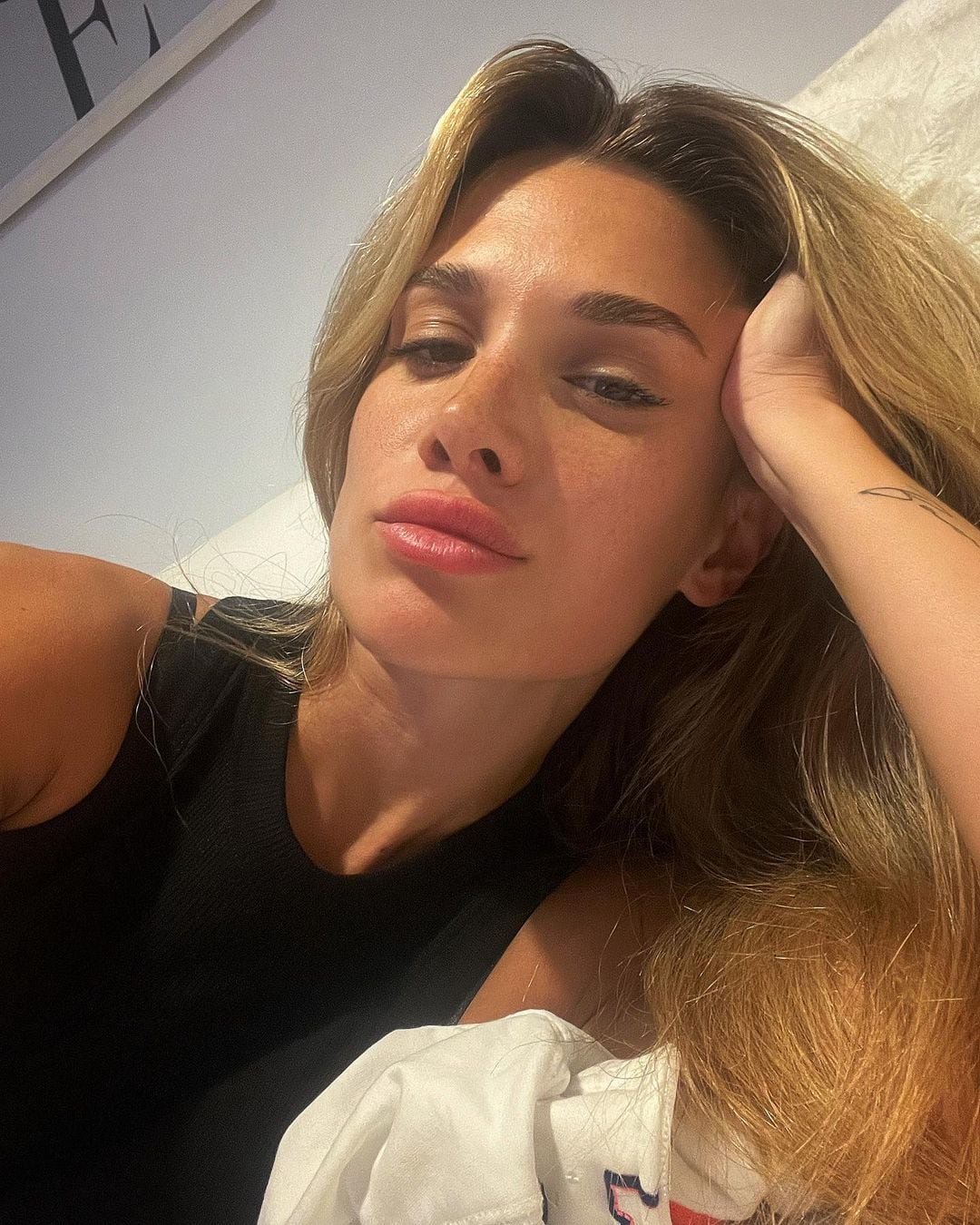 Camila Homs coqueteó en sus redes con su nueva apariencia