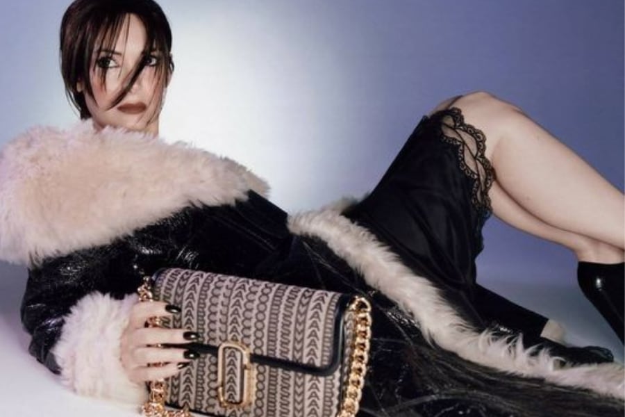 Marc Jacobs es una de las firmas más influentes en el mundo de la moda a nivel global.