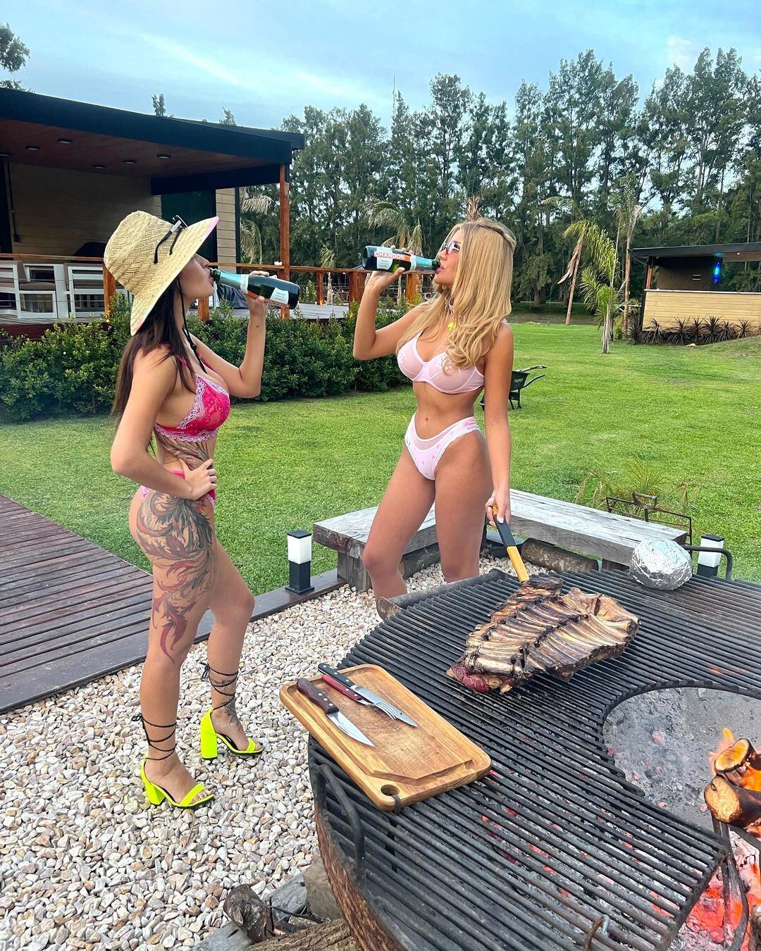 Charlotte Caniggia comenzó el año a puro asado