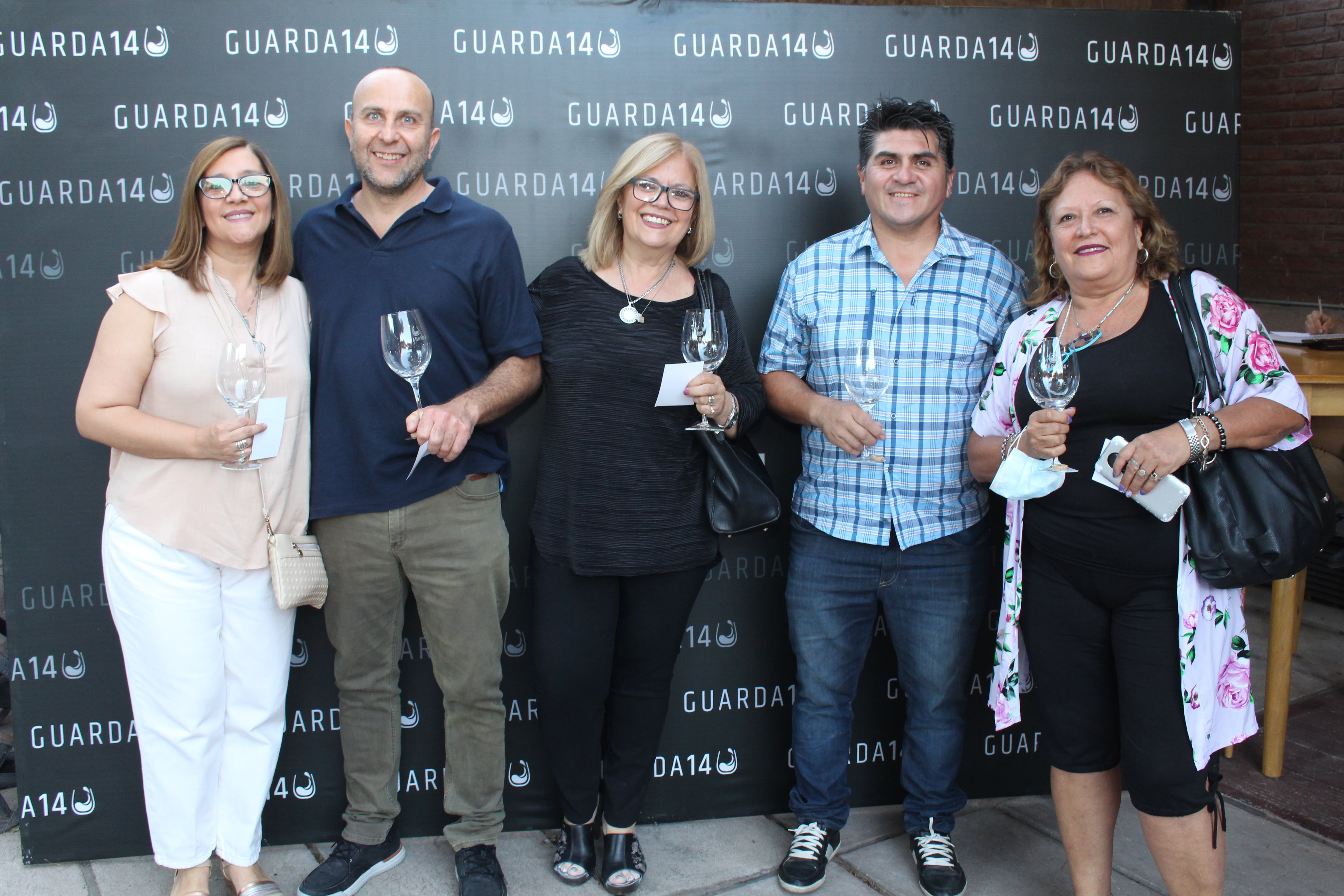 Mariela Araya, Mauricio Muñoz, Adriana Araya, Liliana Paz y Ricardo Peralta.