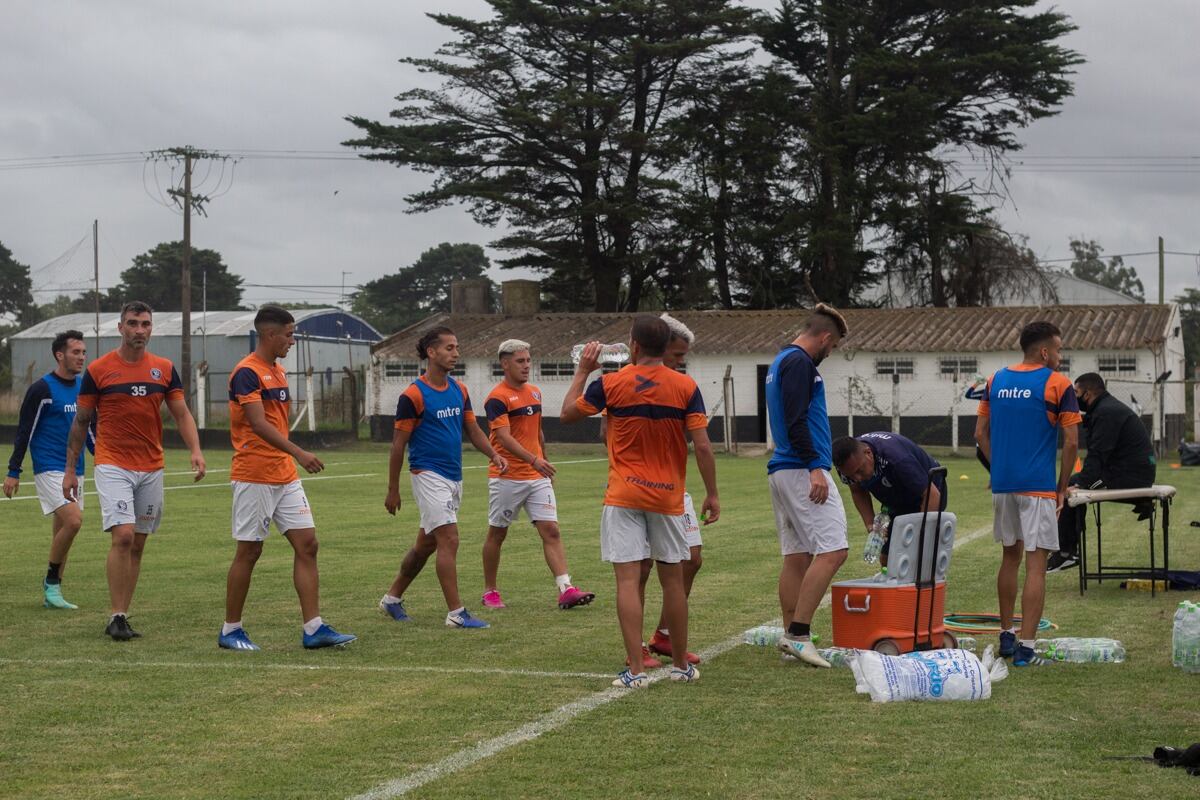 El plantel será dirigido por Gabriel Gómez.