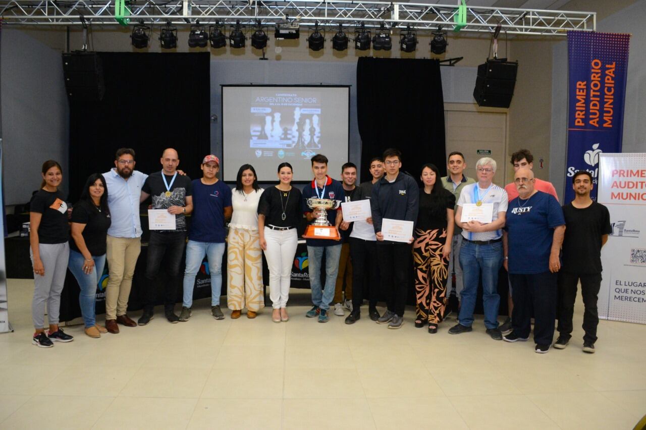 Todos los premiados durante un fin de semana de mucha acción en el departamento de Santa Rosa.