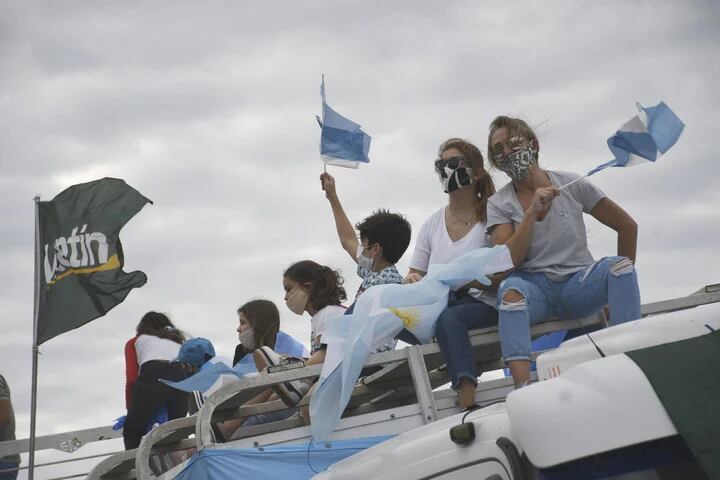 En la localidad santafecina de avellaneda, vecinos protestaron contra la expropiación de Vicentin.