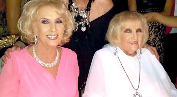 Mirtha Legrand y su hermana Goldy. 