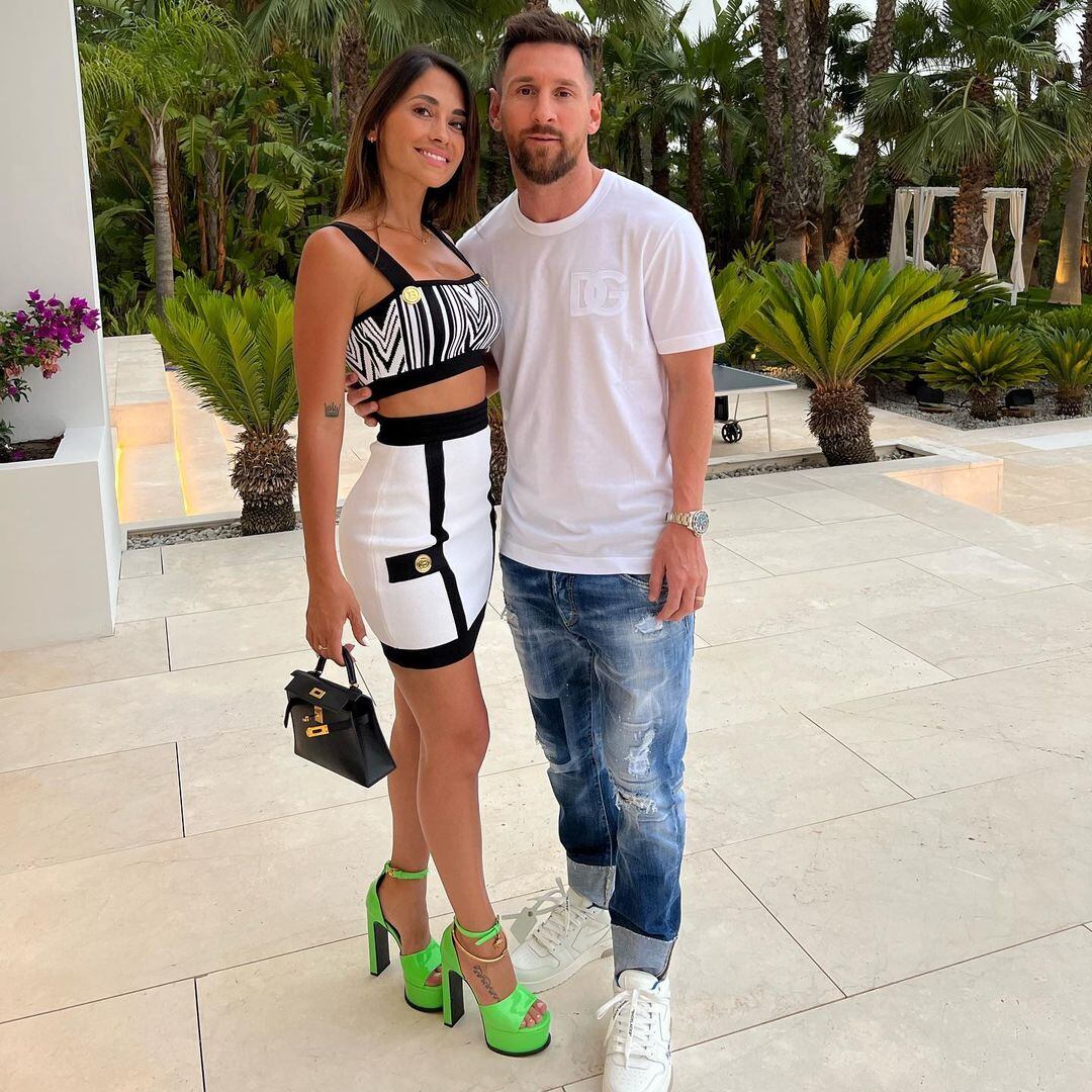 Lionel Messi tiene una enorme mansíon en Ibiza.