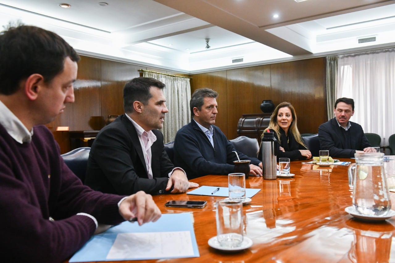 Desde la cartera de Economía dijeron que “se está trabajando intensamente con los equipos para ser claros en el mensaje y llevar tranquilidad a la población".