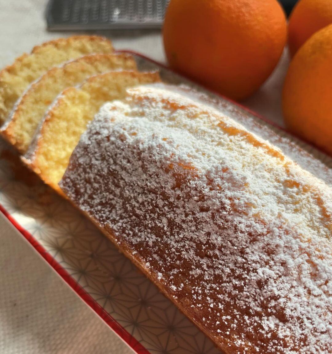 Budín de naranja.