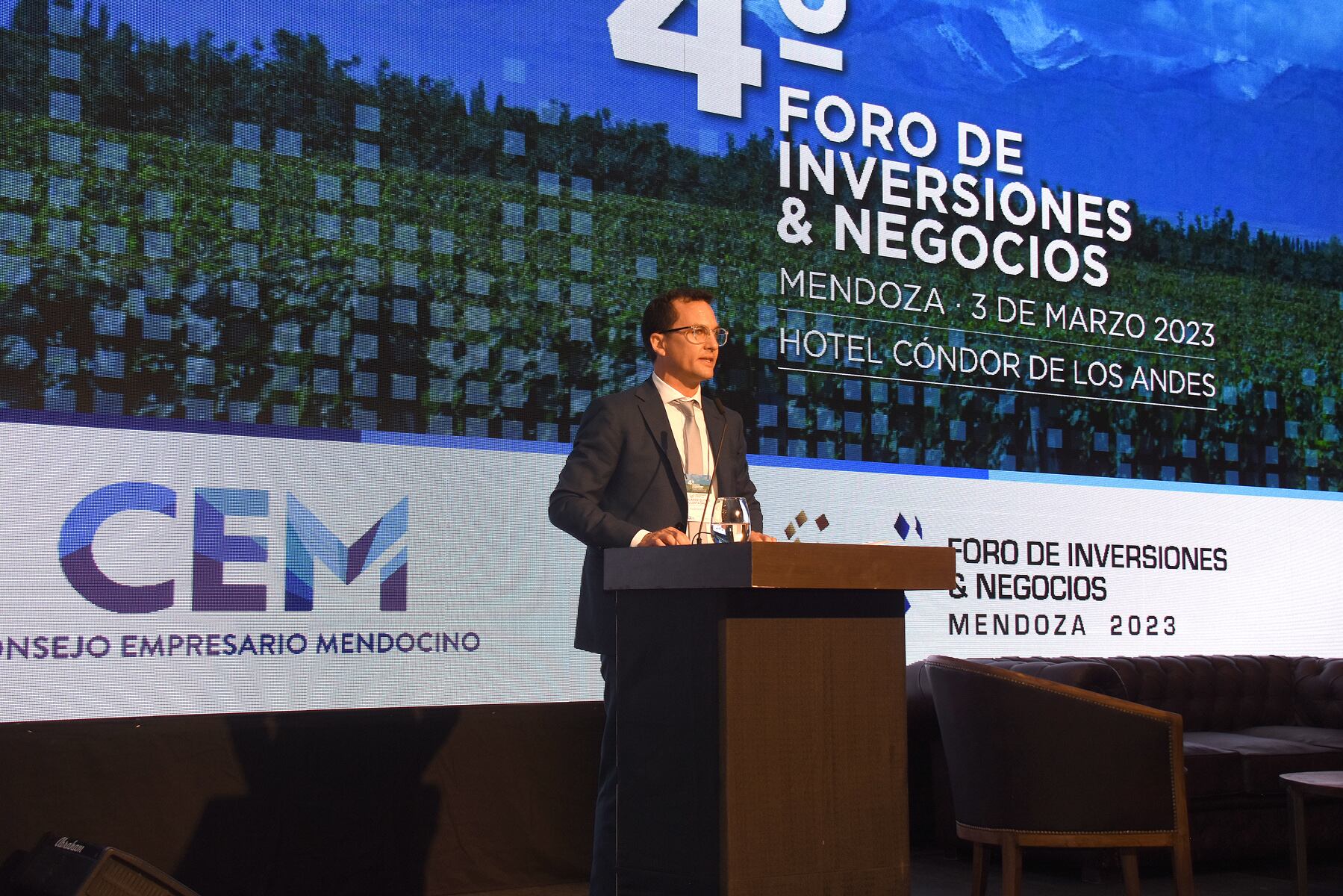 Eduardo Pulenta abrió el Foro y se dirigió a los presentes haciendo foco en las posibilidades que presenta Mendoza para atraer inversiones, como así también en el trabajo que desempeñan desde el Consejo.