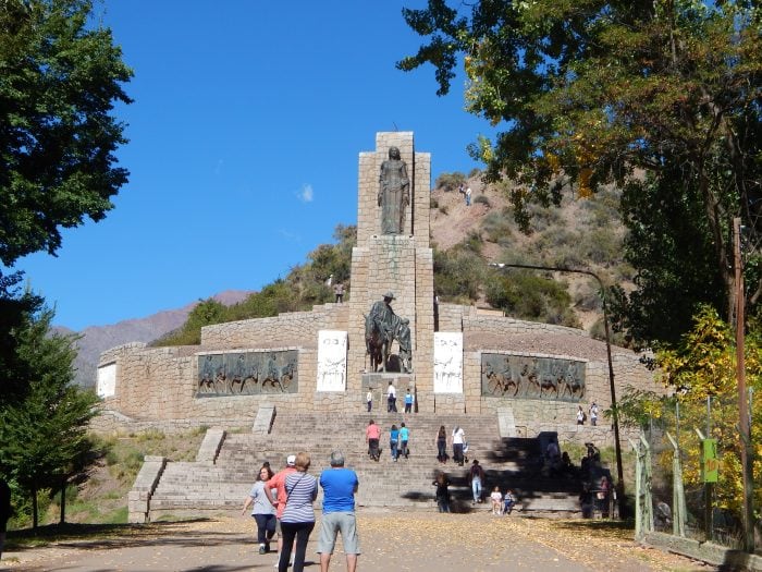 El Manzano Histórico en Tunuyán, uno de los lugares más elegidos por los turistas por su carga histórica.