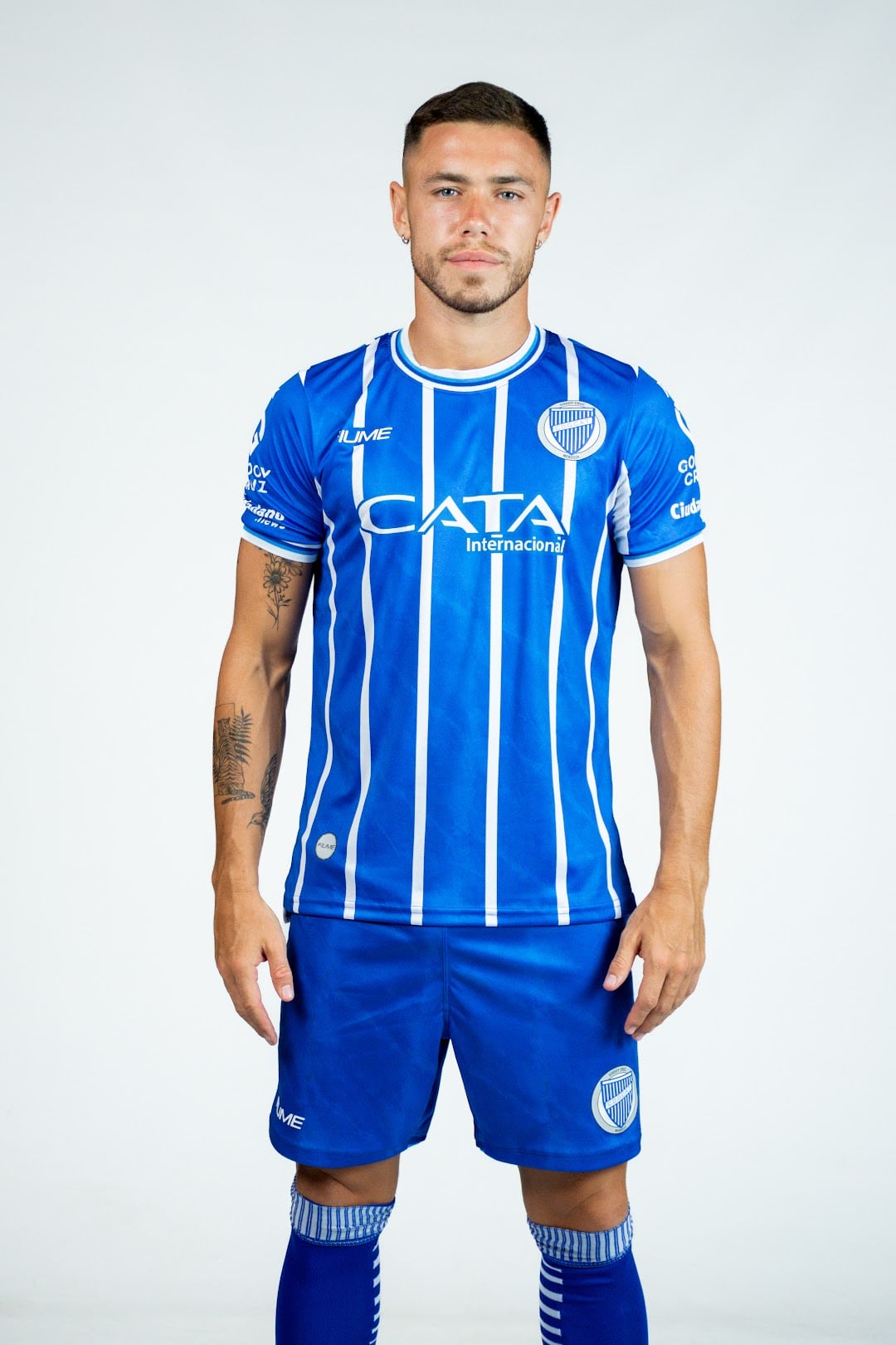 Godoy Cruz y Fiume Sports presentaron la nueva equipación para el 2024.