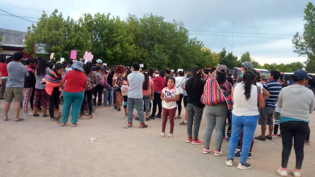 Una multitud marchó hoy para pedir justicia por el femicidio de Mercedes Zárate. Gentileza