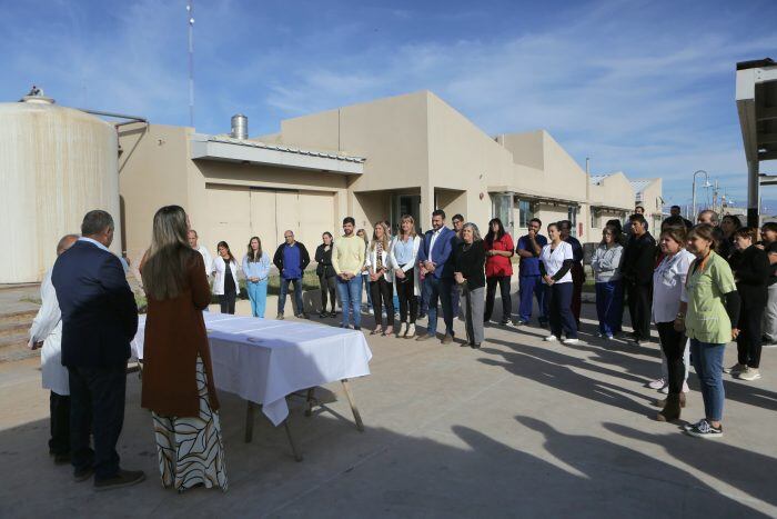 El acto en el Metraux.