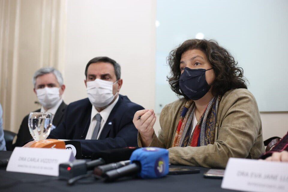 Carla Vizzotti dio una conferencia de prensa desde Tucumán, donde se hizo presente para analizar la situación. - Gentileza