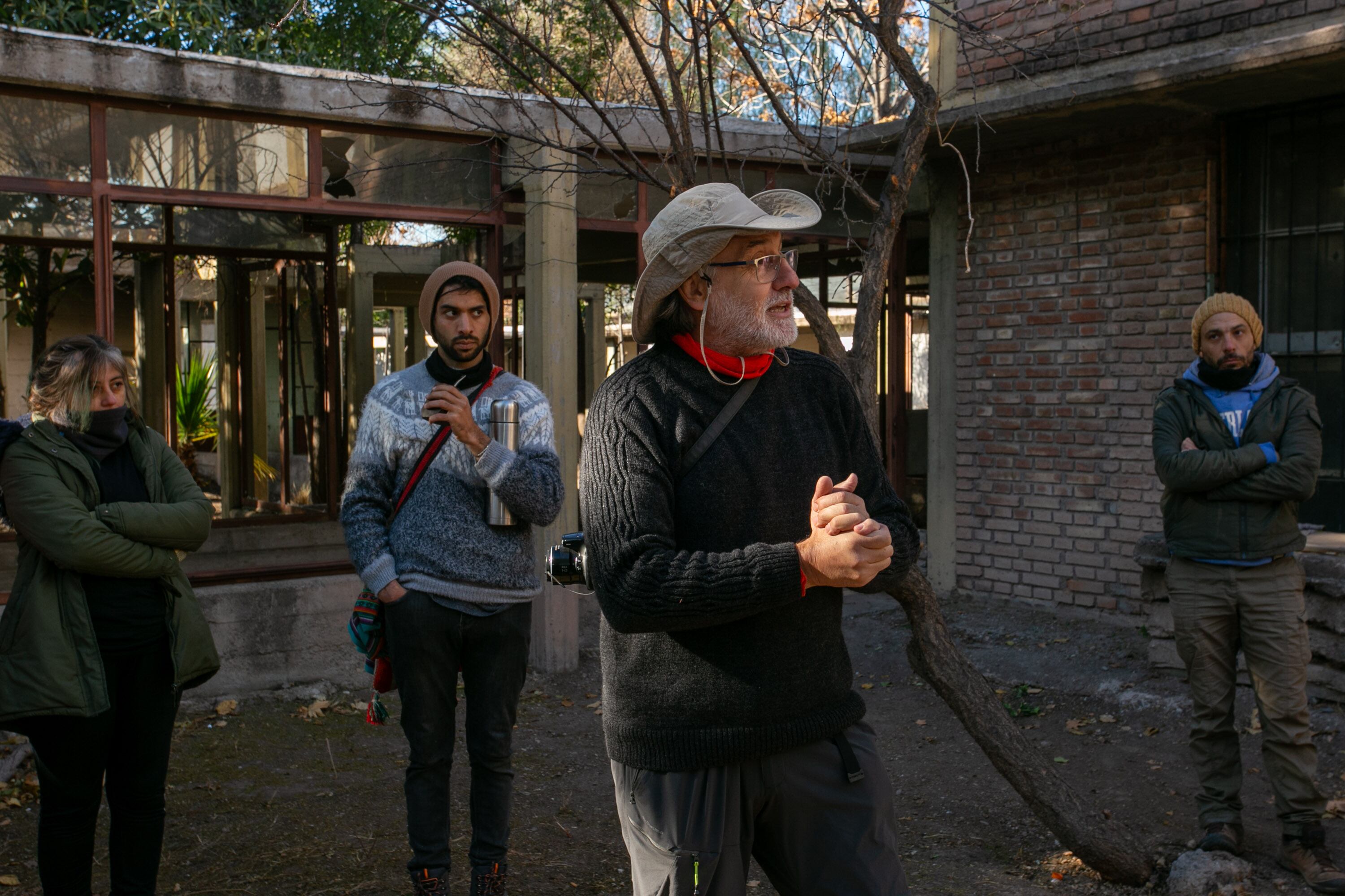 El destacado Horacio Chiavazza, se sumó como coordinador de los trabajos en el Distrito Fundacional con sus amplios saberes como doctor en Antropología, licenciado en Historia y magíster en Arqueología Social de Iberoamérica.