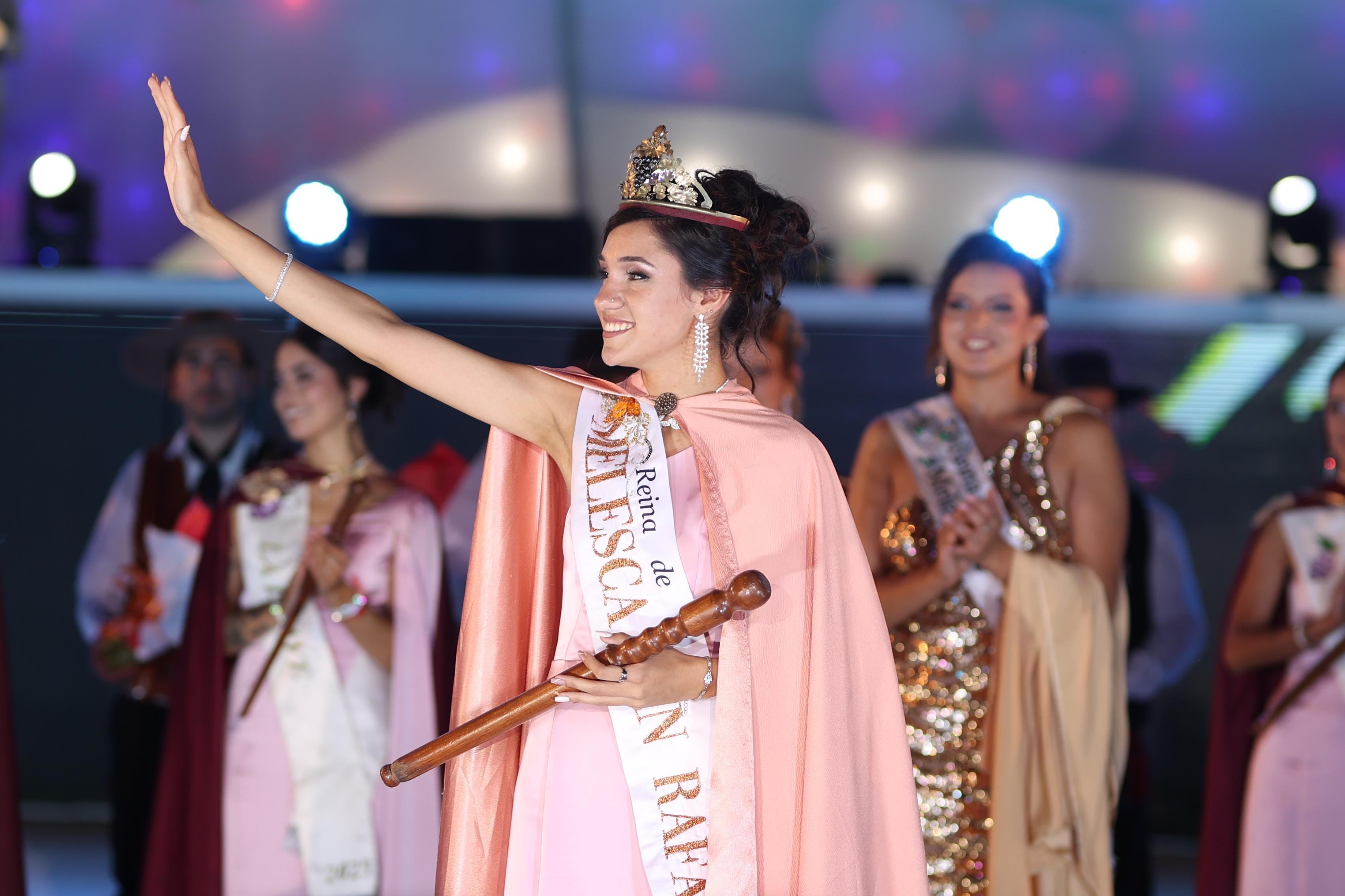 Ticiana Morán fue coronada como Reina del Canto y la Melesca. Foto: prensa San Rafael.