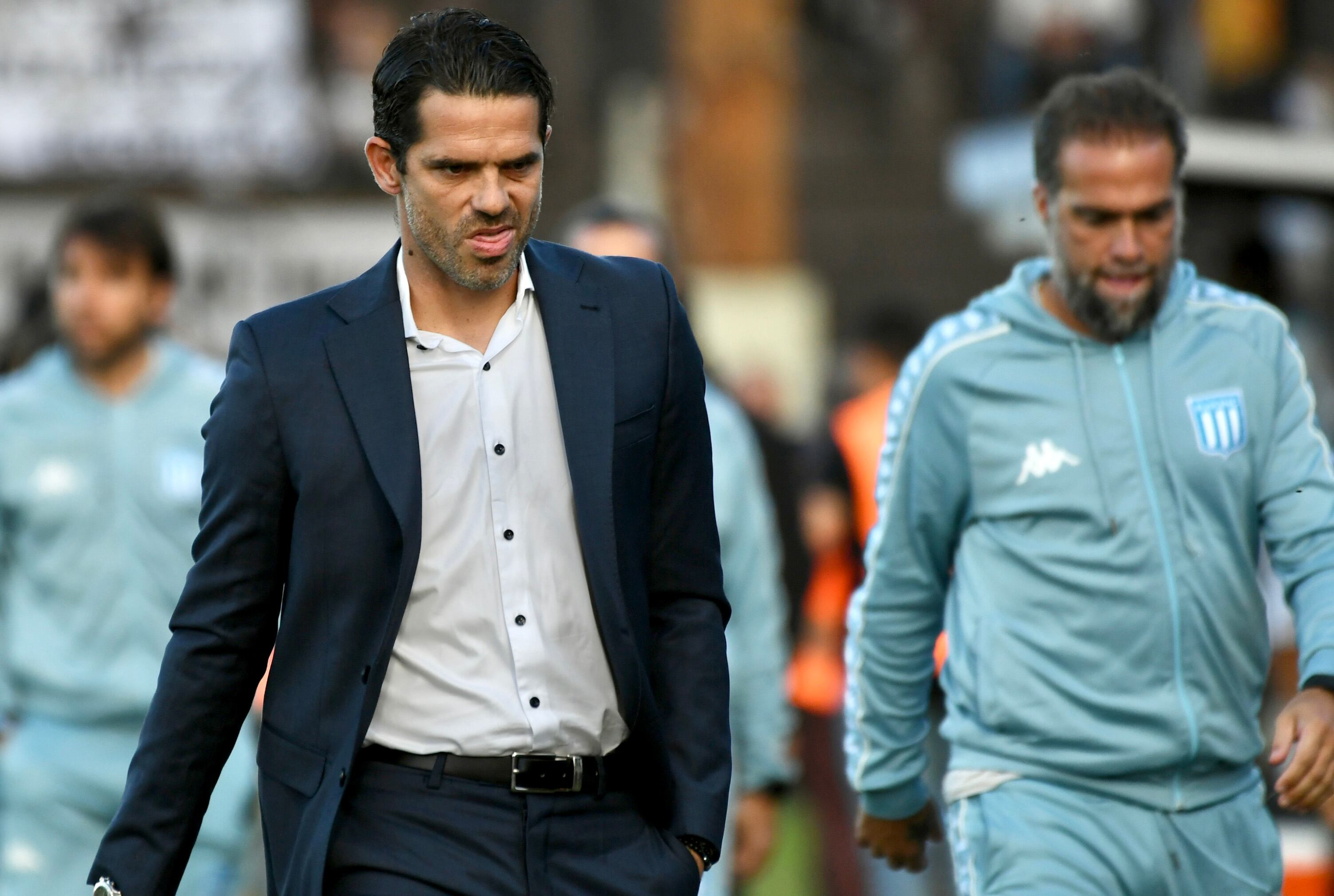 Fernando Gago, el entrenador de Racing, durante el partido que el equipo perdió frente a Platense. (Fotobaires)