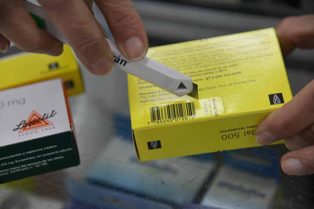 Venta de medicamentos en farmacias. (Ramiro Pereyra / La Voz)