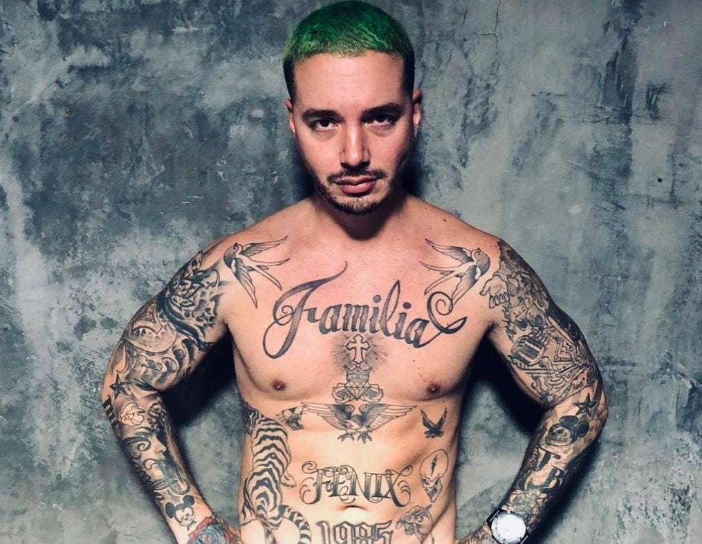 J Balvin apuntó contra los Latin Grammy por no incluir más artistas de reggaetón nominados en sus listas. "Les damos rating (audiencia) pero no nos dan el respeto.”