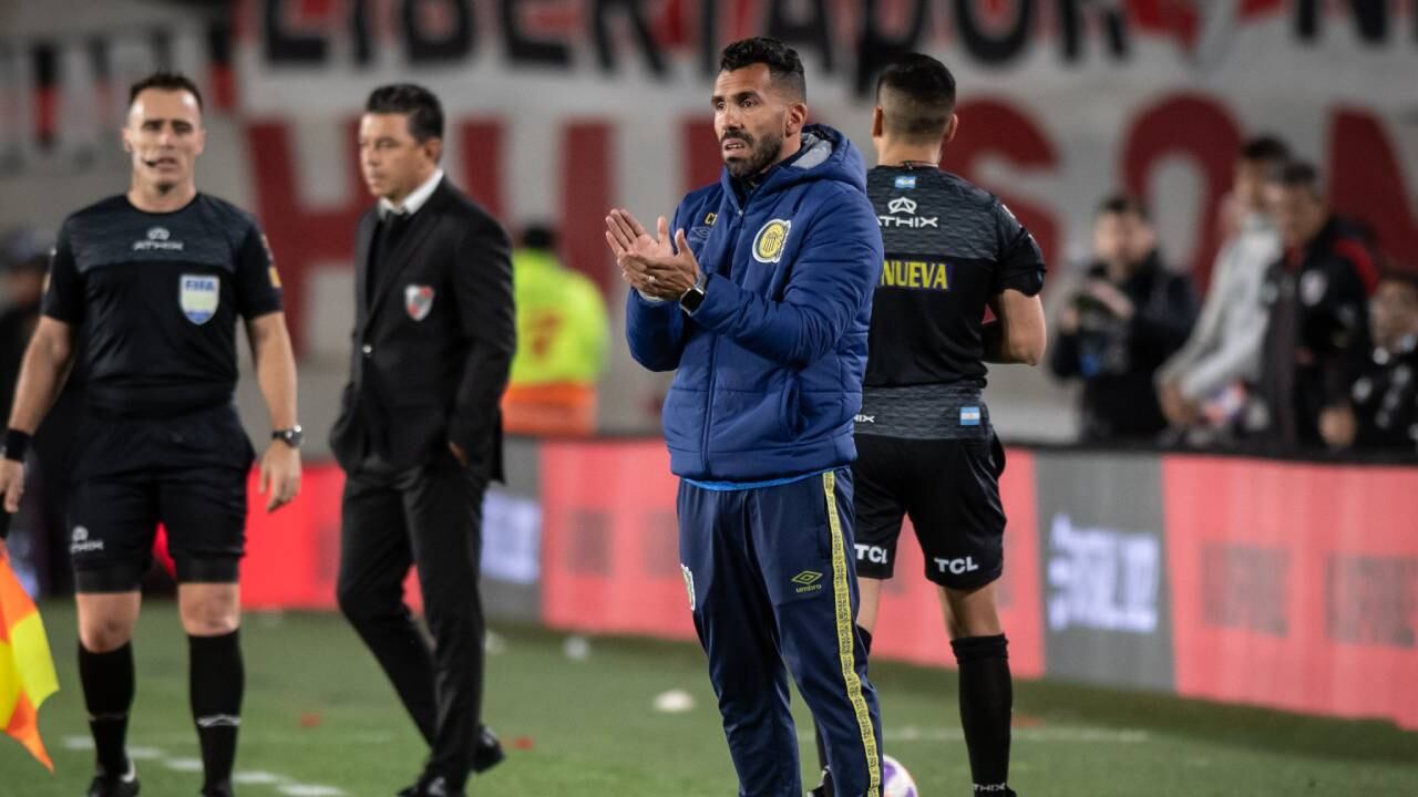 Carlos Tevez dirigió 23 partidos en Rosario Central. / archivo