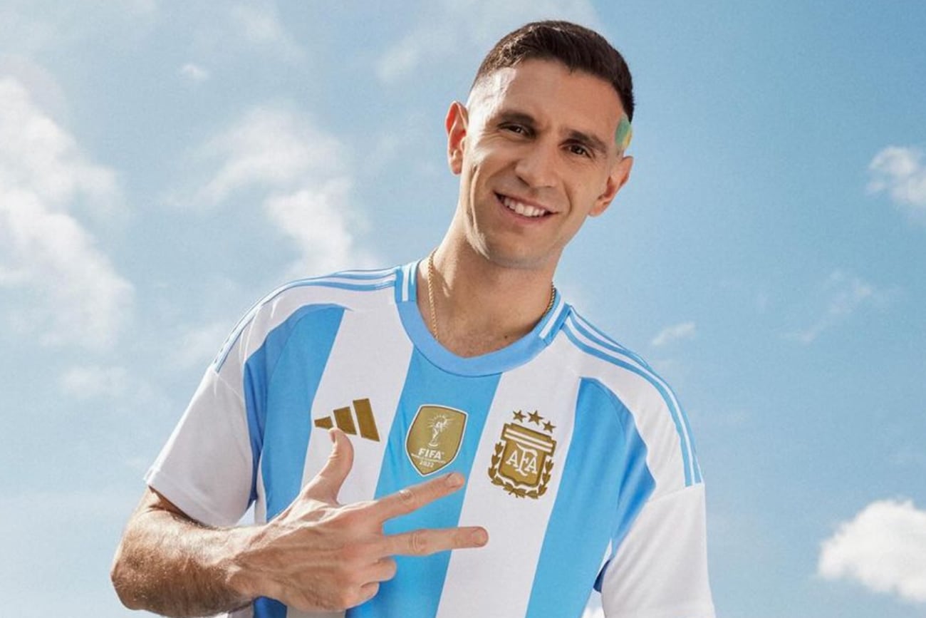 Dibu Martínez regresa a la Selección Argentina