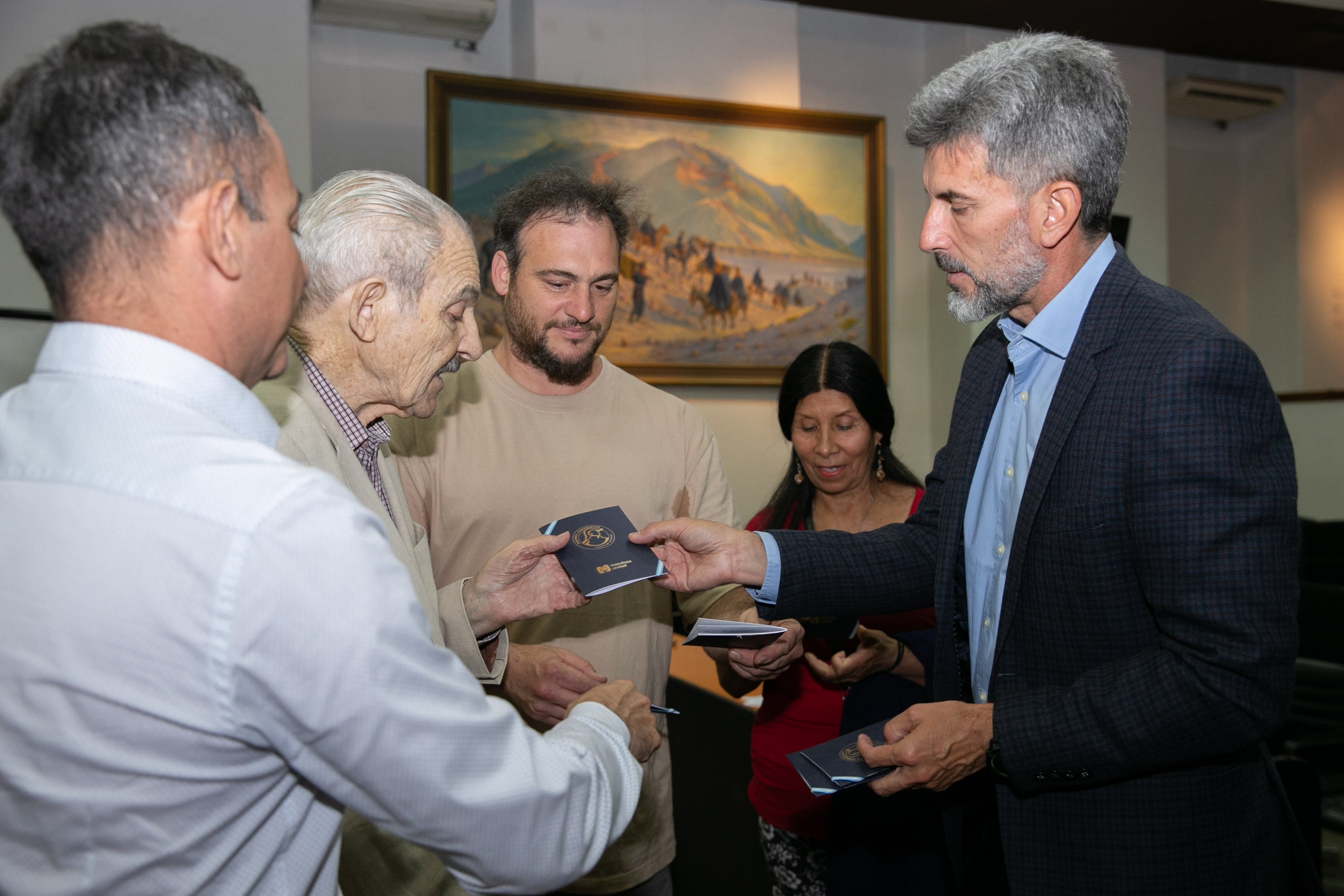 La Ciudad distinguió a Fidel Roig Matóns como Ciudadano Ilustre por su legado cultural en Mendoza