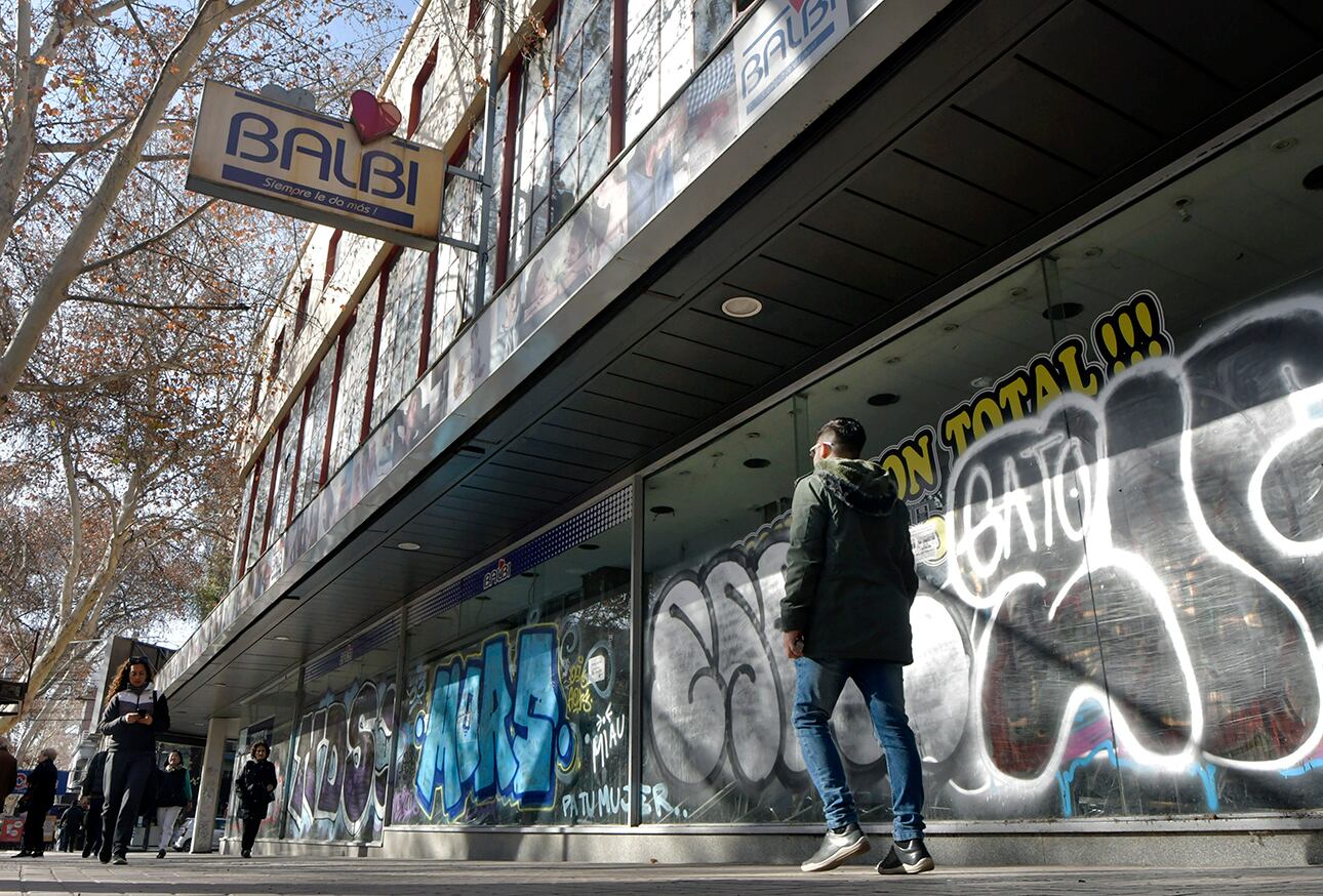 Edificio de la ex tienda Balbi, en 9 de julio y Las Heras 


Foto:  Orlando Pelichotti

