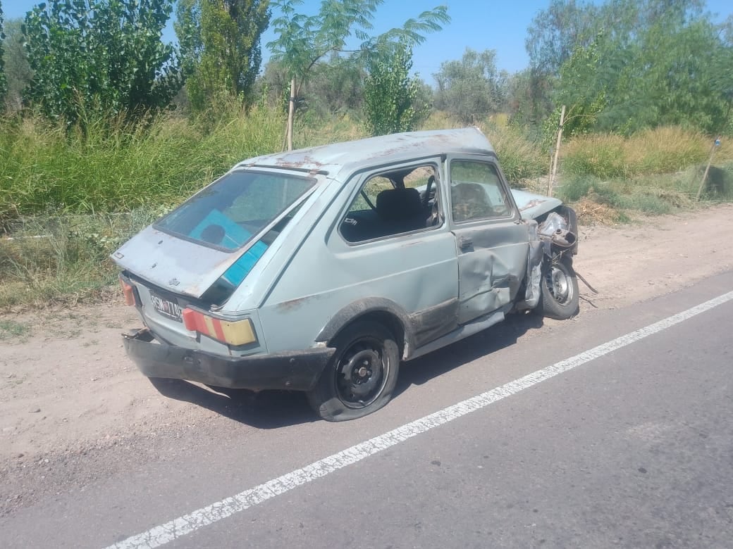 Un conductor ebrio chocó su auto y quiso escapar del lugar. Ministerio de Seguridad.