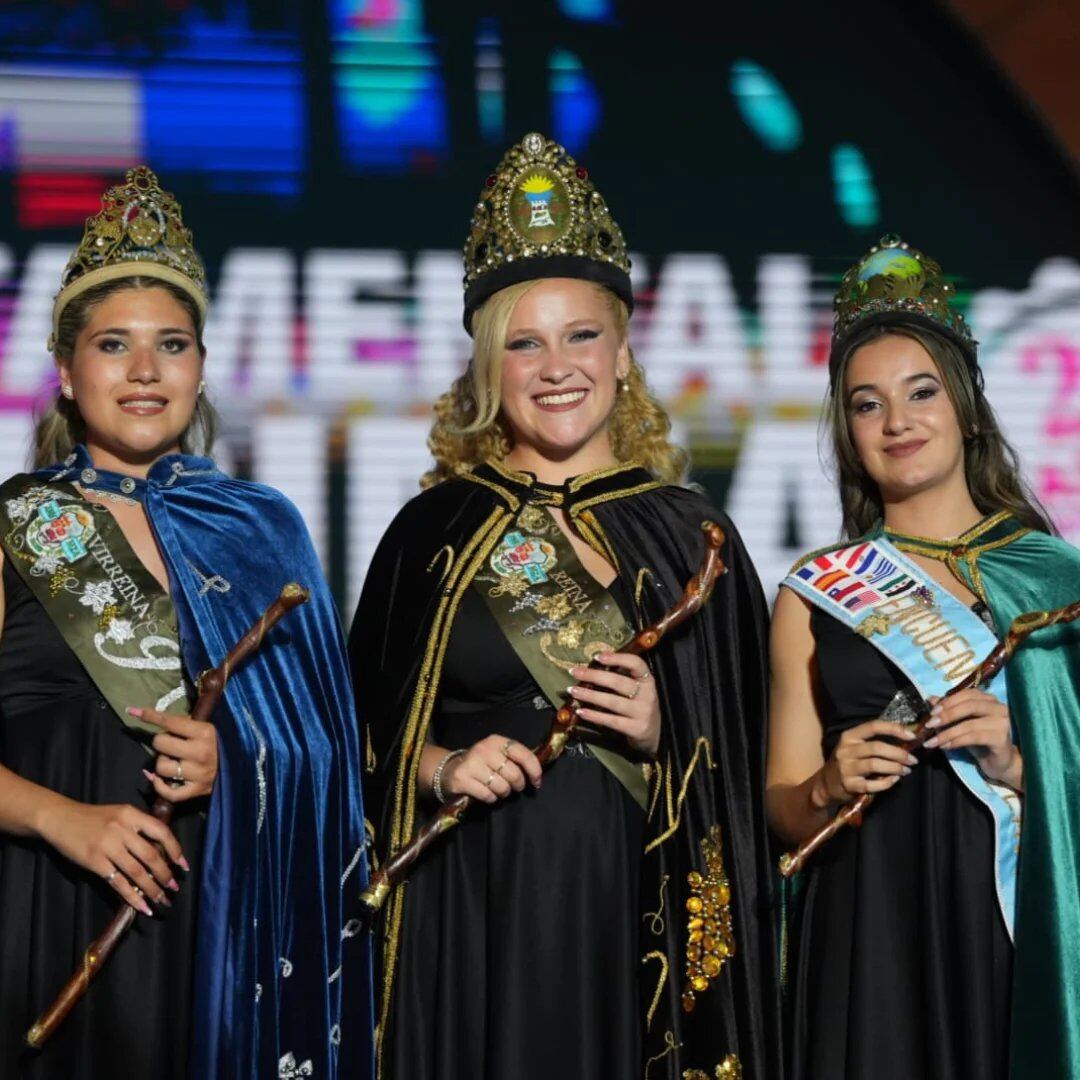 Las coronadas en la Fiesta Departamental de Junín. 