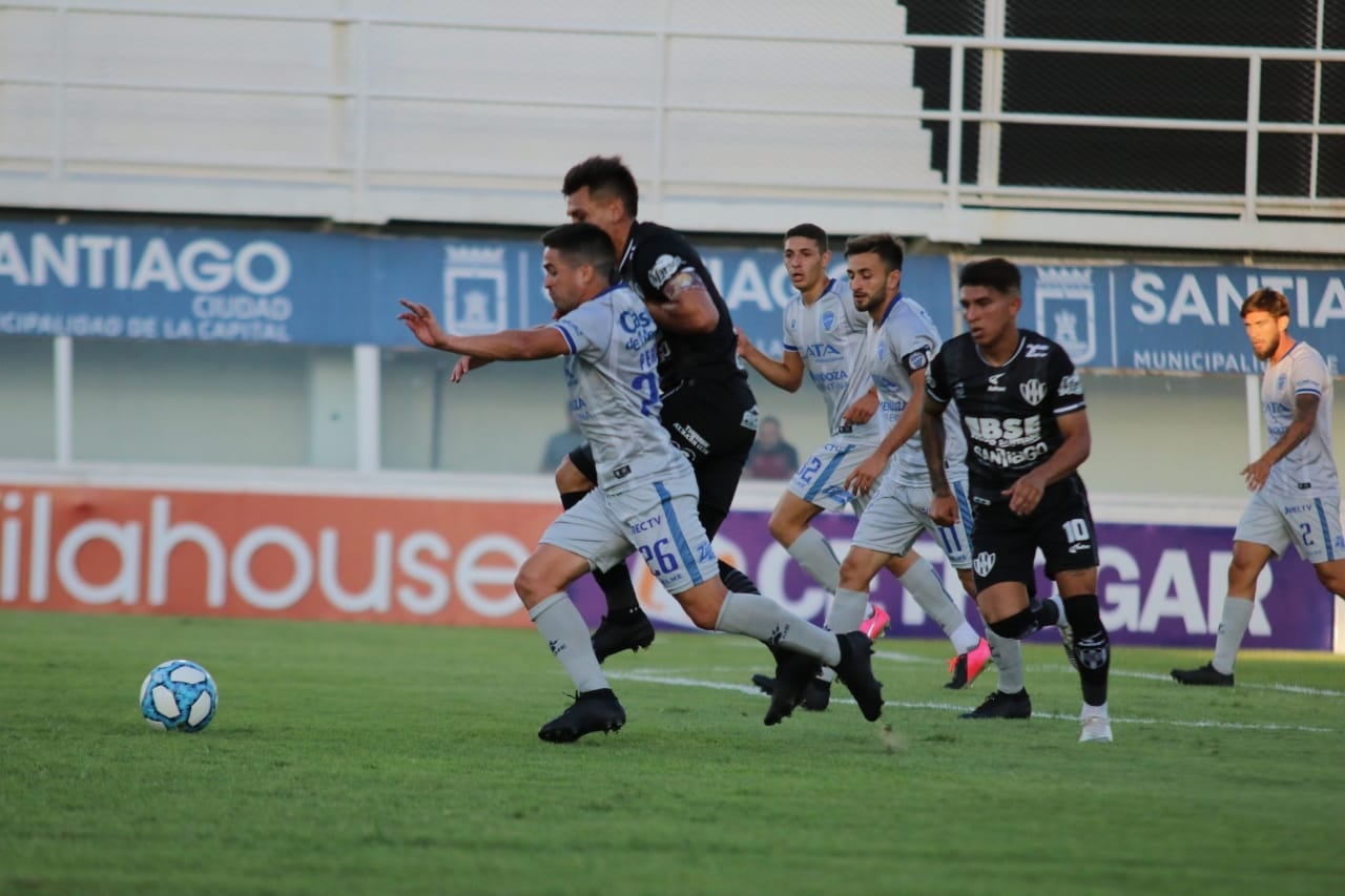 Godoy Cruz sumó su primer punto en la Fase Complementación.