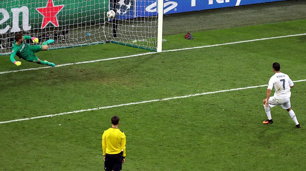 Cristiano Ronaldo marcó el último penal. (Foto: AP)