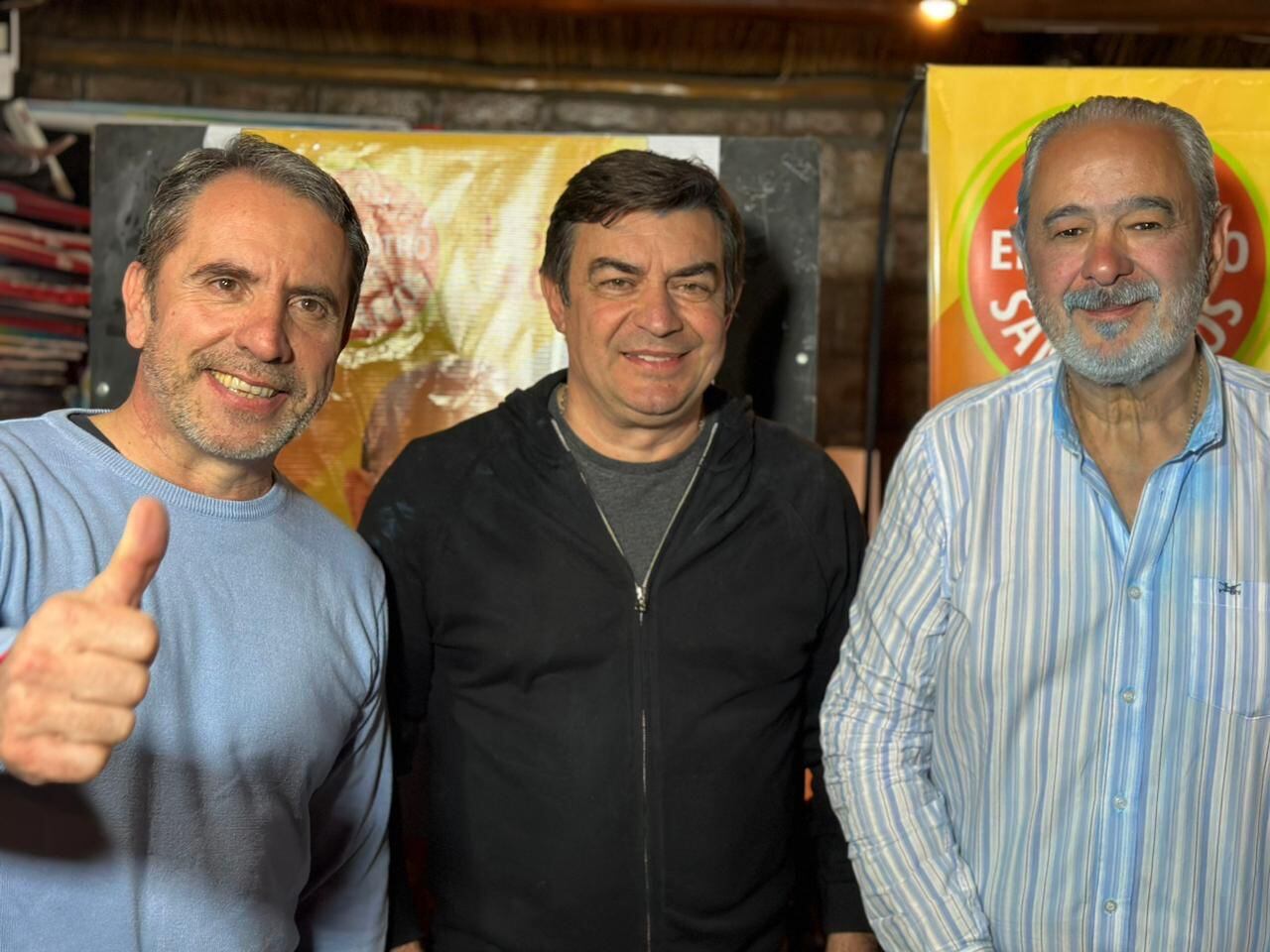 Jorge Difonso, Omar De Marchi celebran el triunfo de Alejandro Morillas como intendente de San Carlos en las elecciones generales del 3 de setiembre. Foto: La Unión Mendocina