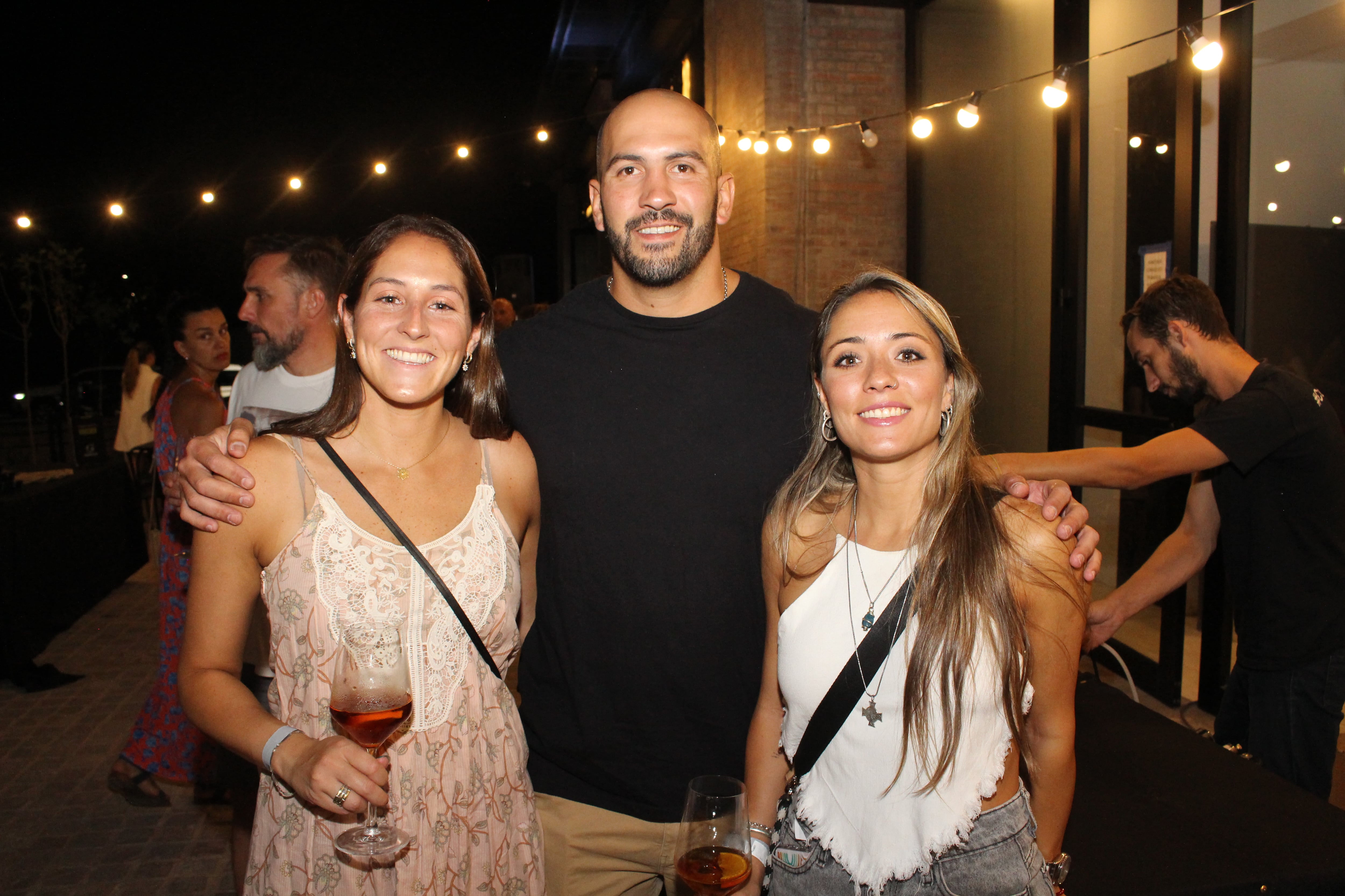 Rosario de la Mota, Lucas Peralta y Florencia Albornoz.