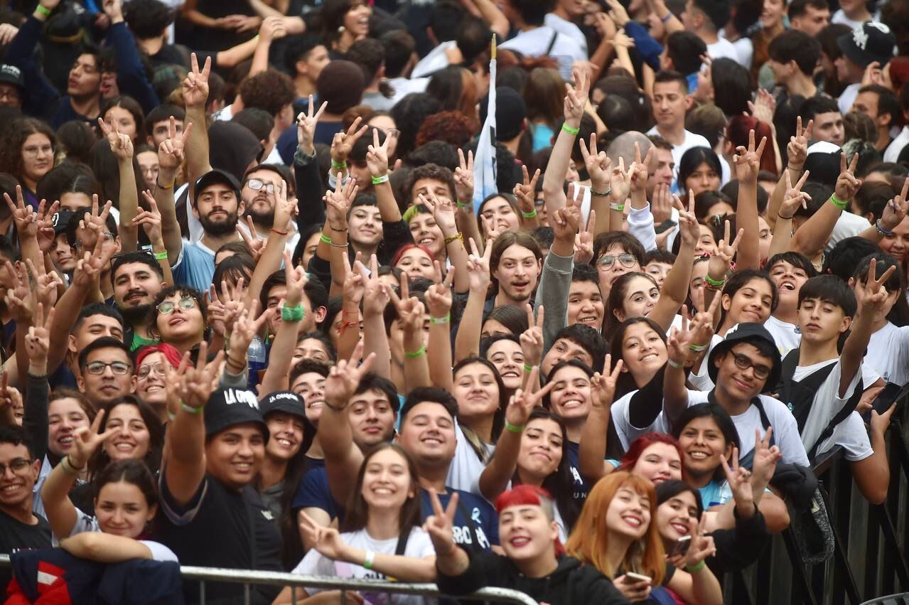 Así está ahora la Plaza de Mayo en Buenos Aires a la espera del discurso de Cristina Kirchner. / Foto: Clarín