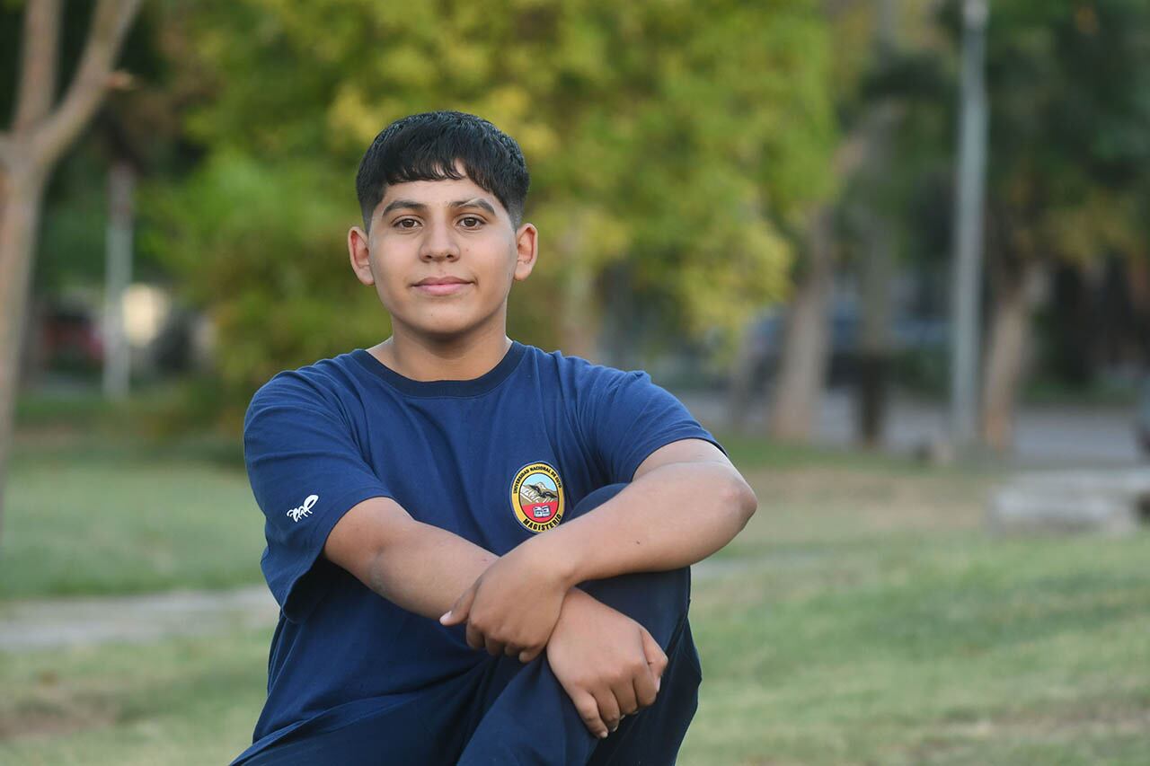 Tomás Balmaceda, joven de 14 años ganador de la beca Adolfo Calle que realiza Diario Los Andes.
Foto: José Gutierrez / Los Andes