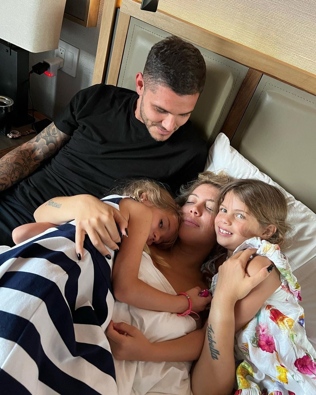 Mauro Icardi viajó a Miami con sus hijas para sorprender a Wanda