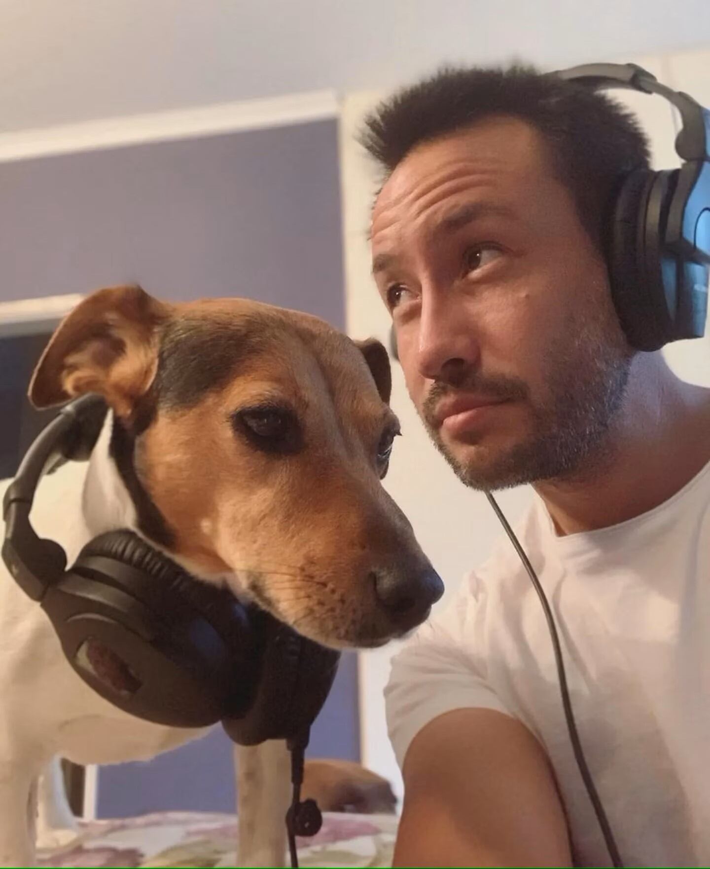 Luciano Pereyra y su perro Rocky. Foto: Instagram @lucianopereyraoficial.