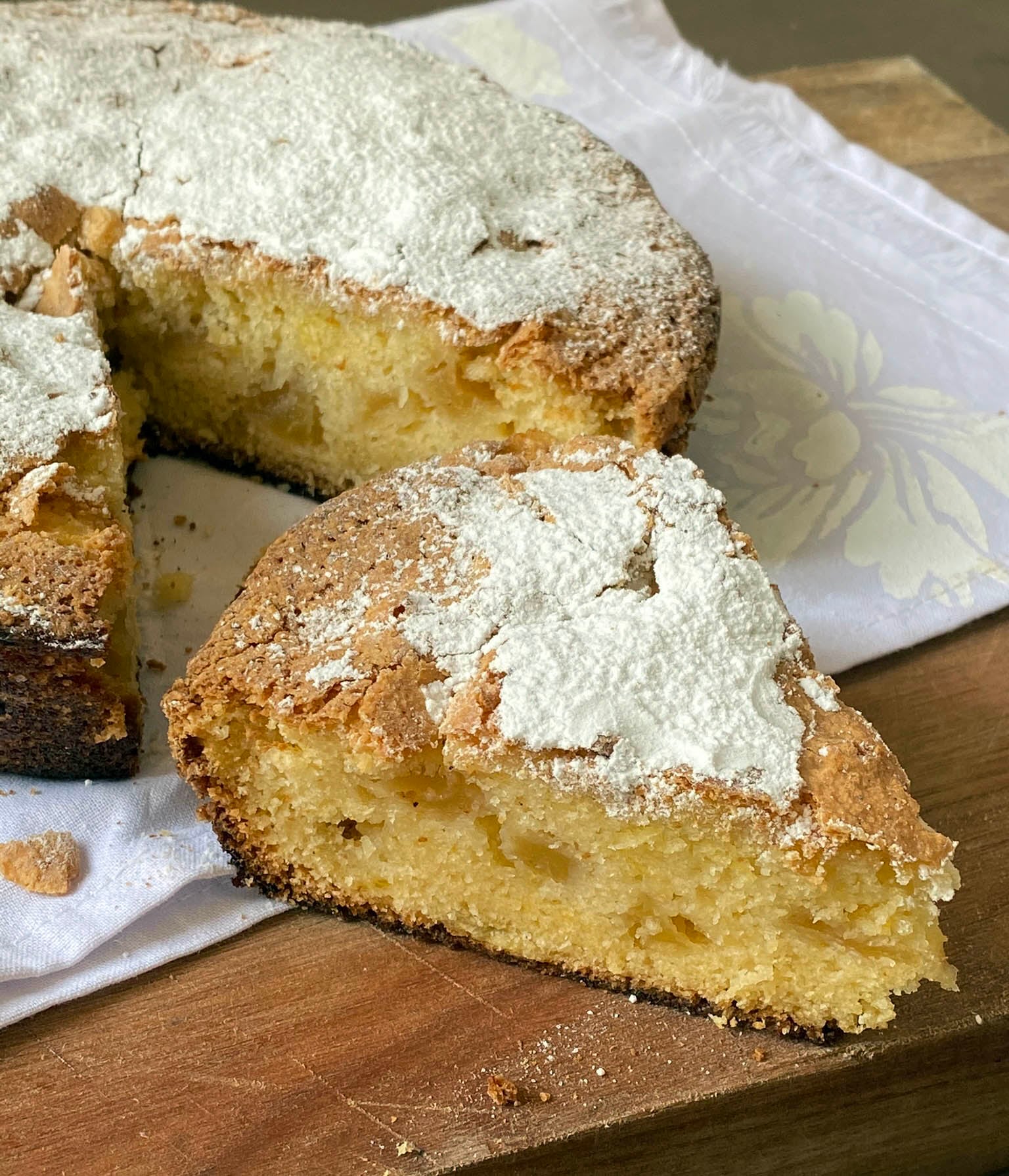 Torta 1,2,3 de manzana, ideal para un desayuno delicioso.