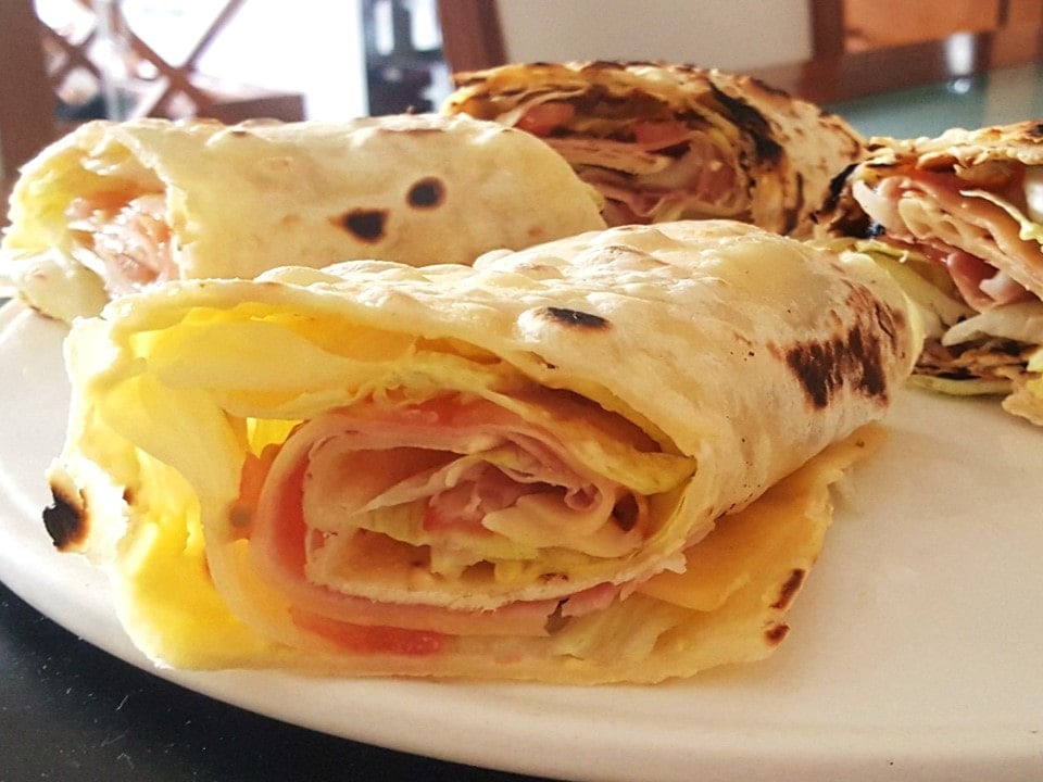 Así se hacen estos wrap de jamón y queso