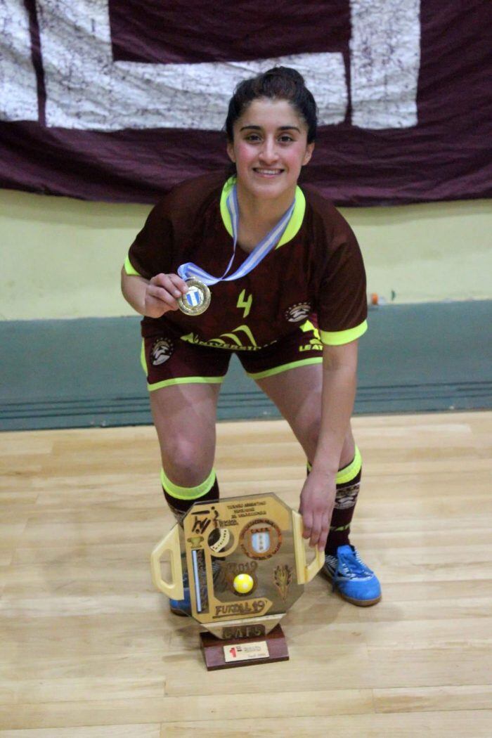 Rocío también juega al futsal en Pacífico.