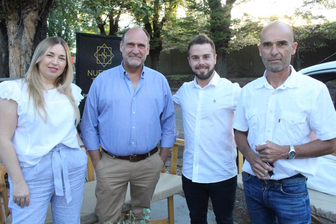 Georgina Roland, Eugenio Isgró, Julián y Daniel Gnesi.