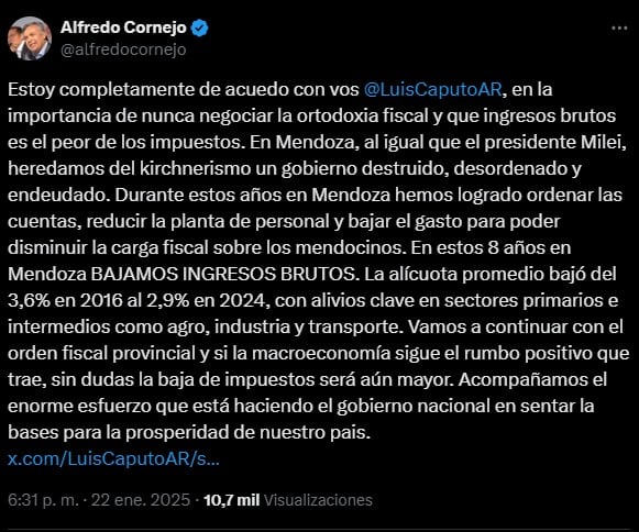 El gobernador Alfredo Cornejo le respondió a Luis Caputo pero elogió la gestión nacional. Foto: X @alfredocornejo.