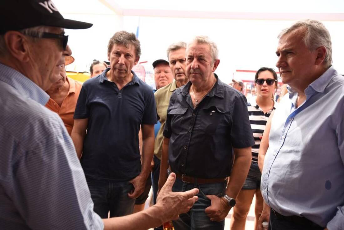 Cobos recorrió Expoagro junto al titular de la UCR y gobernador jujeño Gerardo Morales (Prensa Julio Cobos)