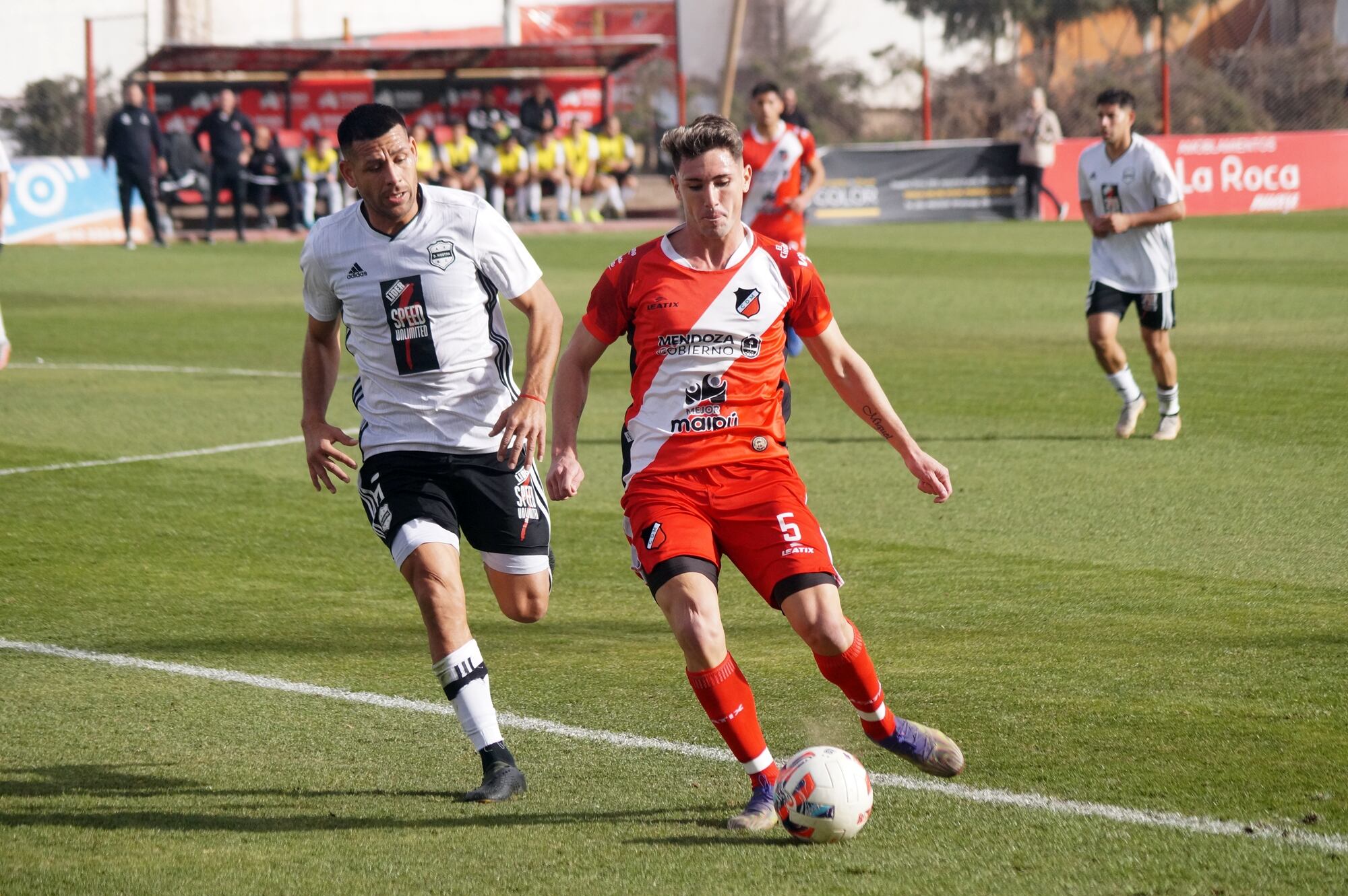 El Cruzado juega ante Deportivo Riestra en el Omar Higinio Sperdutti / Prensa Deportivo Maipú