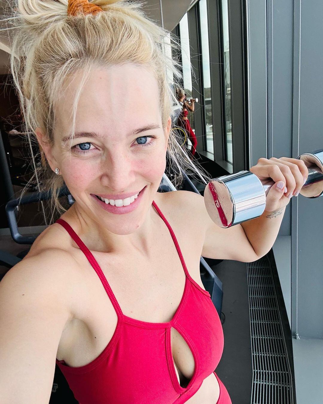 El total red de Luisana Lopilato para entrenar.