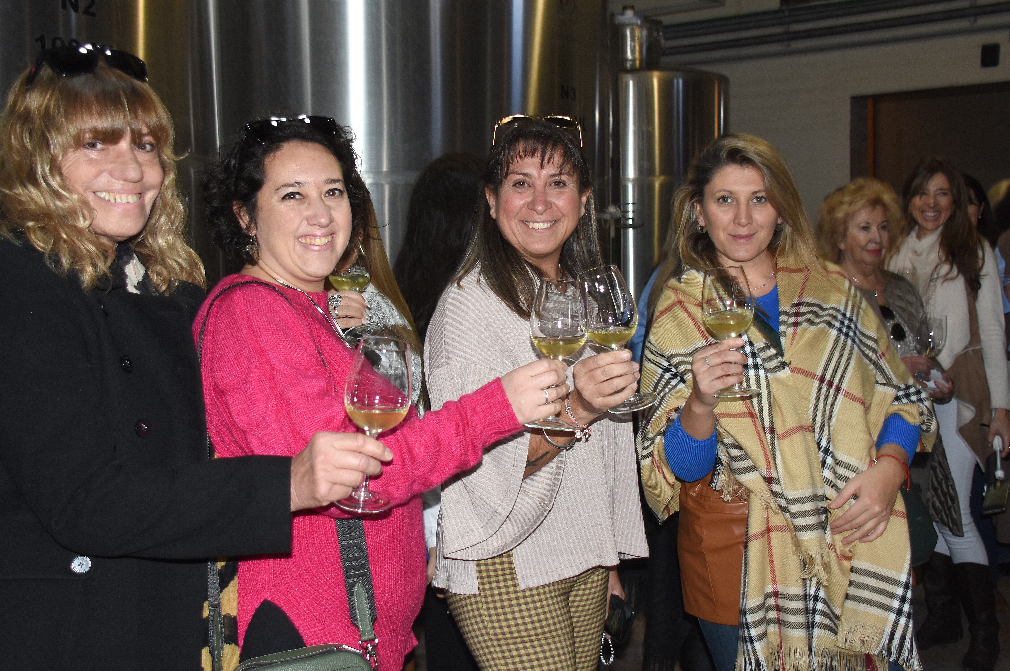 Margarita Viel, Alejandra Casetti, Bettina Konjak y Romina Delgado