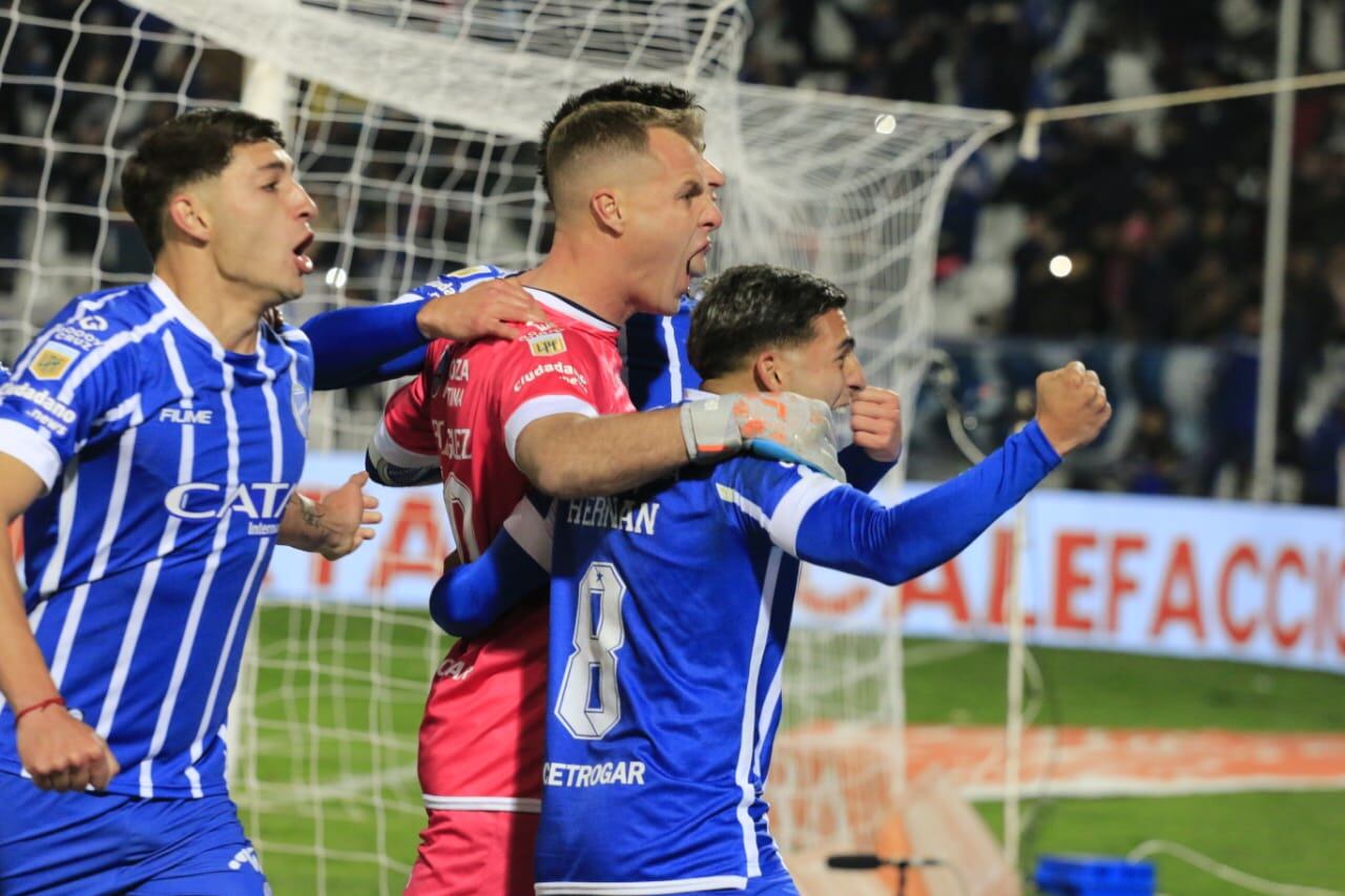 Godoy Cruz le gana a Boca por el gol de Diego Rodríguez de penal / Prensa Club Godoy Cruz.